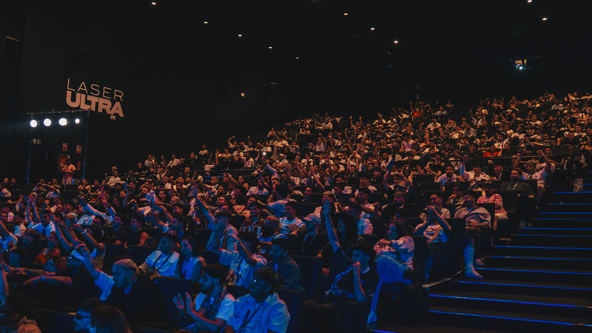 Packed auditorium at SHOWCASE